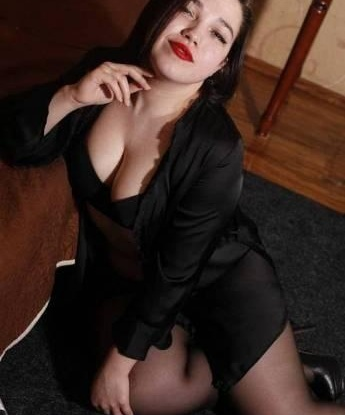 Соблазнительная и раскрепощенная красотка ждет встречи с тобой. Я готова подарить тебе незабываемые моменты наслаждения. Позволь себе расслабиться в моих нежных объятиях! 4276, 32 года